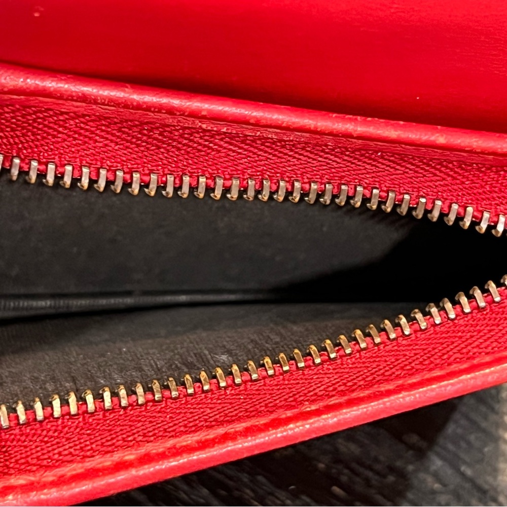 Gucci Cherry GG Supreme Canvas Wallet - Picture 7 of 10